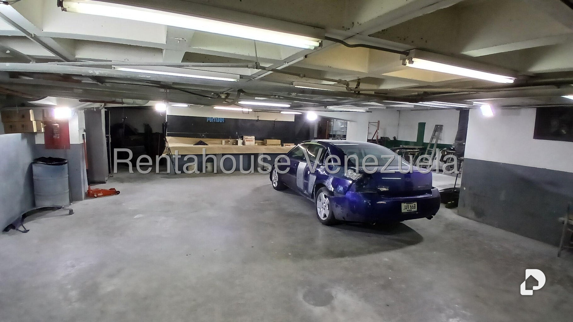 Local comercial en Boleíta Norte, Caracas – 12