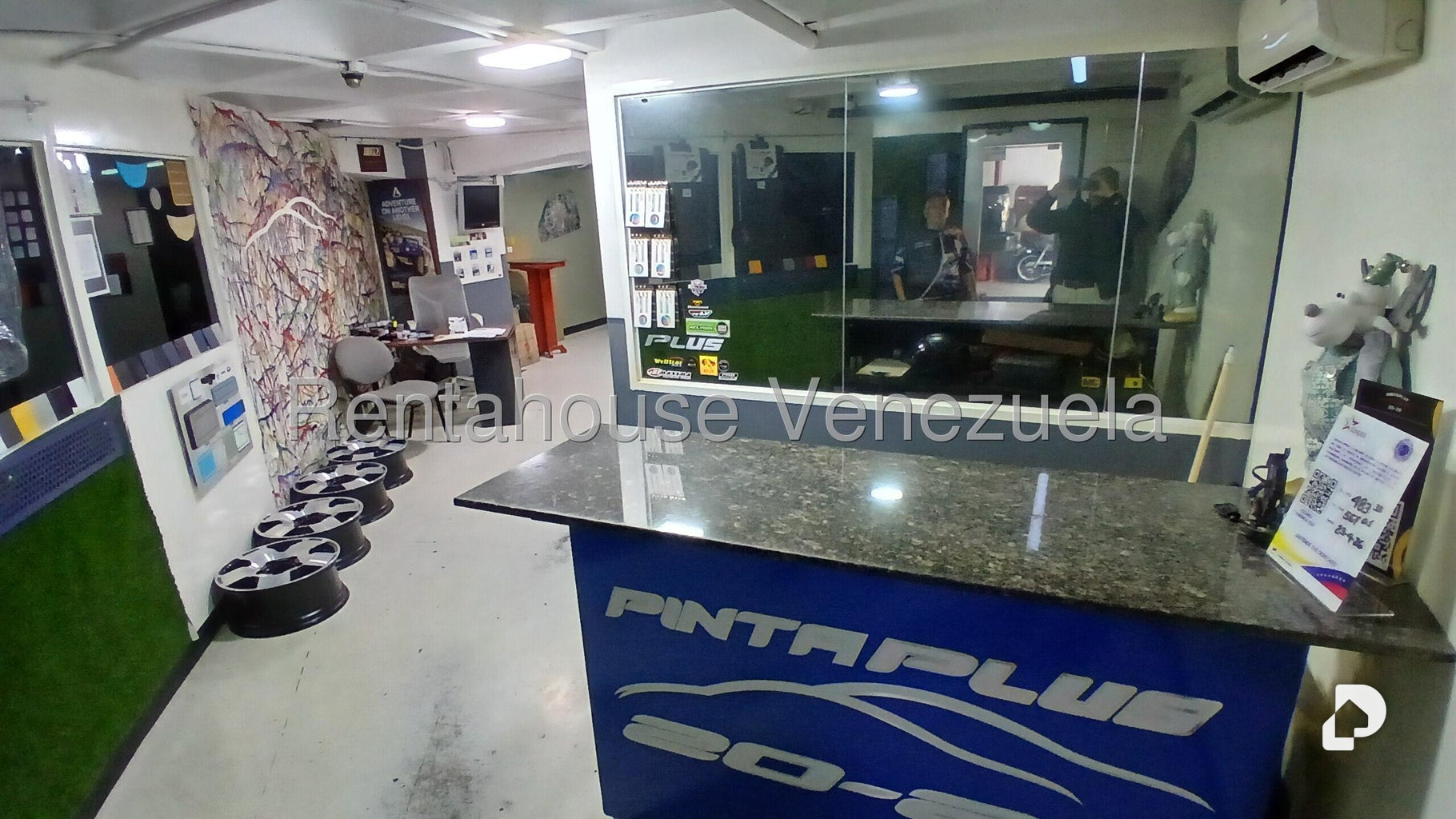 Local comercial en Boleíta Norte, Caracas – 25
