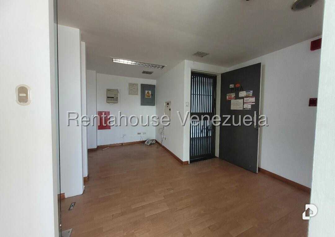 Local comercial en Boleíta Norte, Caracas – 11