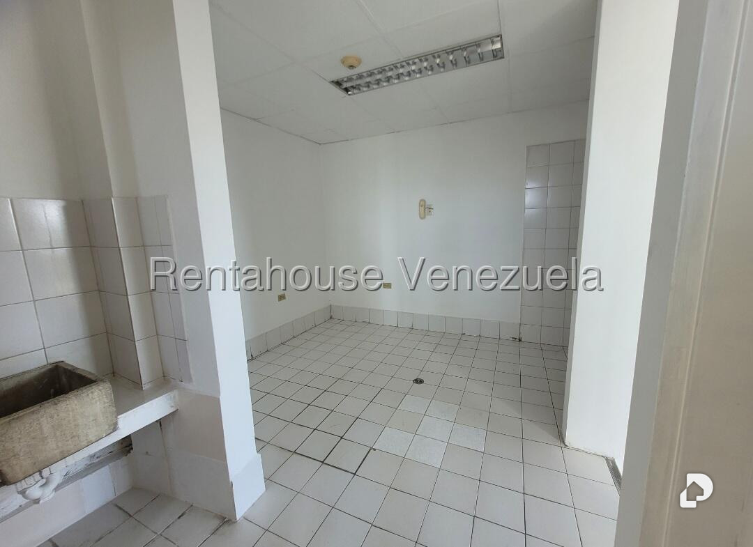 Local comercial en Boleíta Norte, Caracas – 14