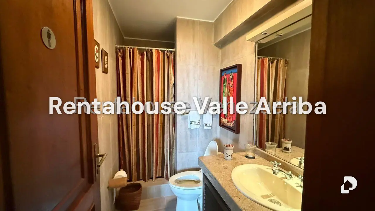 Casa en Oripoto, Caracas – 10