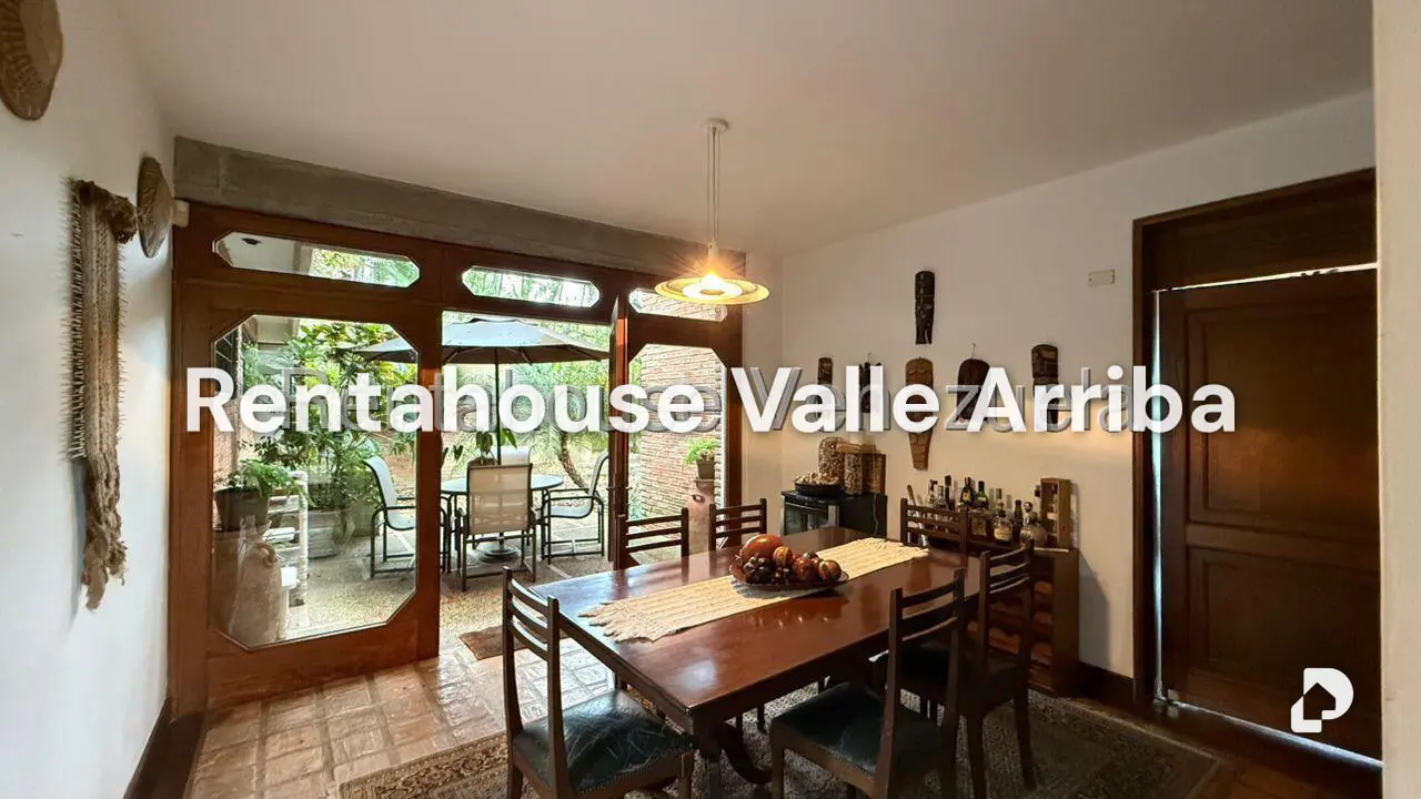 Casa en Oripoto, Caracas – 12