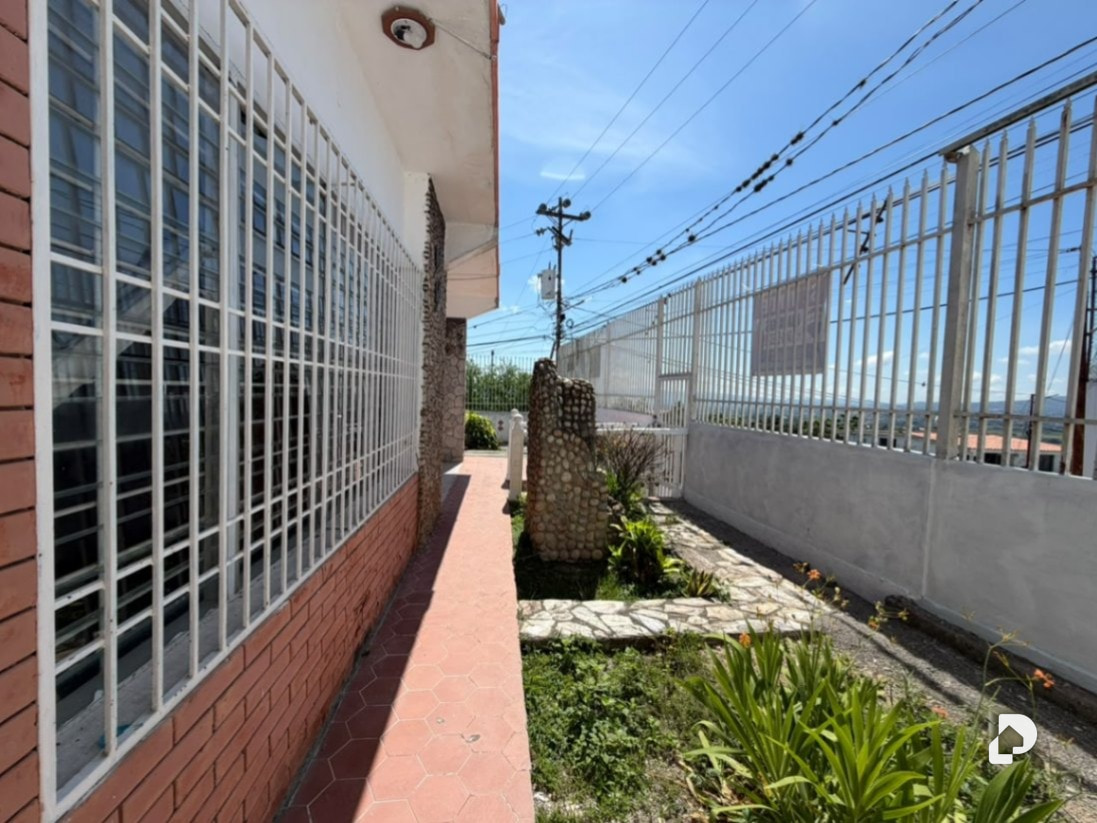 House in Urbanización Colinas De Santa Rosa, Barquisimeto – 9