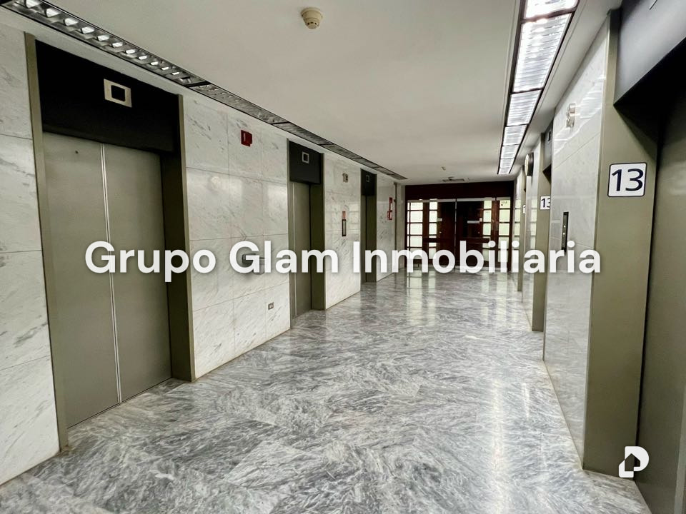 Oficina en Los Palos Grandes, Caracas – 3