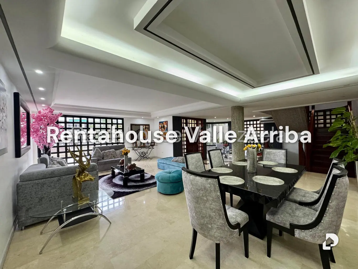 Casa en Colinas de Vista Alegre, Caracas – 15