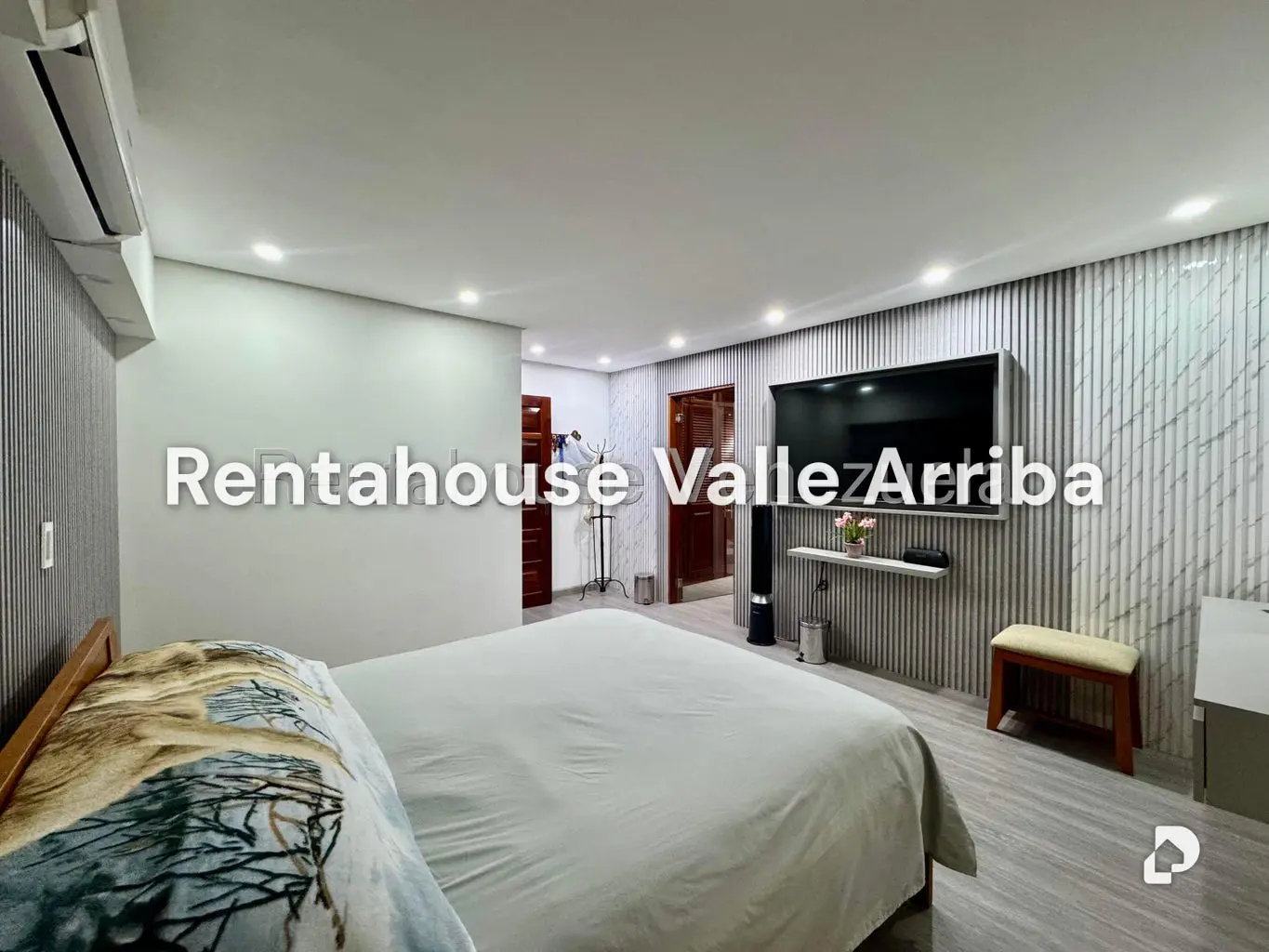 Casa en Colinas de Vista Alegre, Caracas – 29