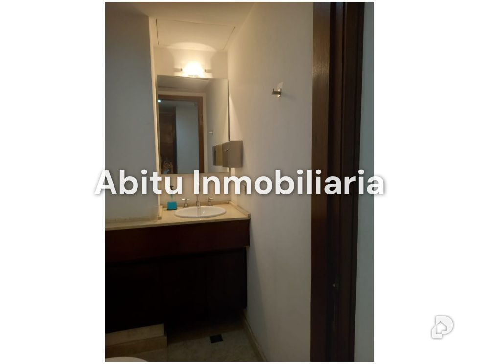 Oficina en Chuao, Caracas – 21