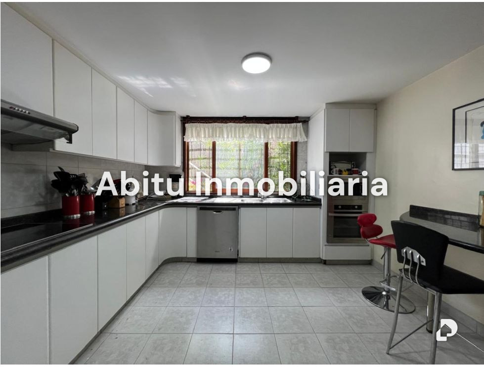 Casa en Lomas del Mirador, Caracas – 11
