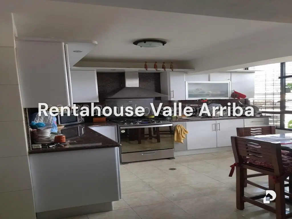 Apartamento en Los Rosales, Caracas – 16