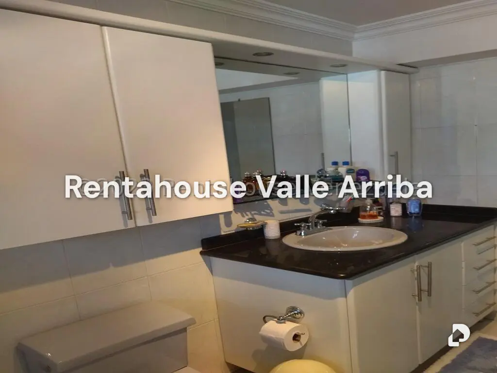 Apartamento en Los Rosales, Caracas – 26