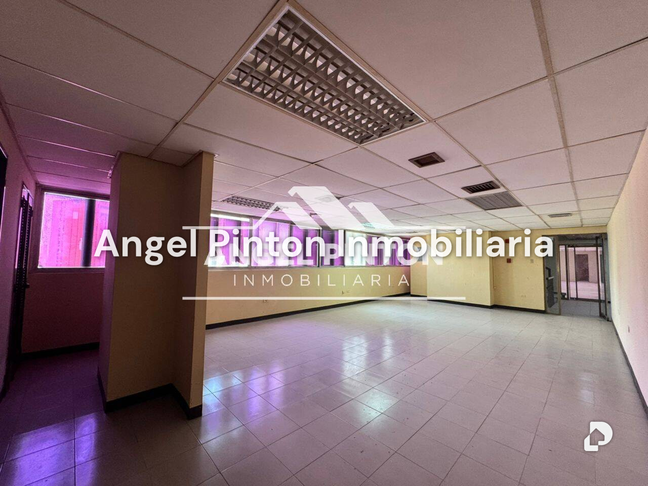Oficina en Calle 72, Maracaibo – 4