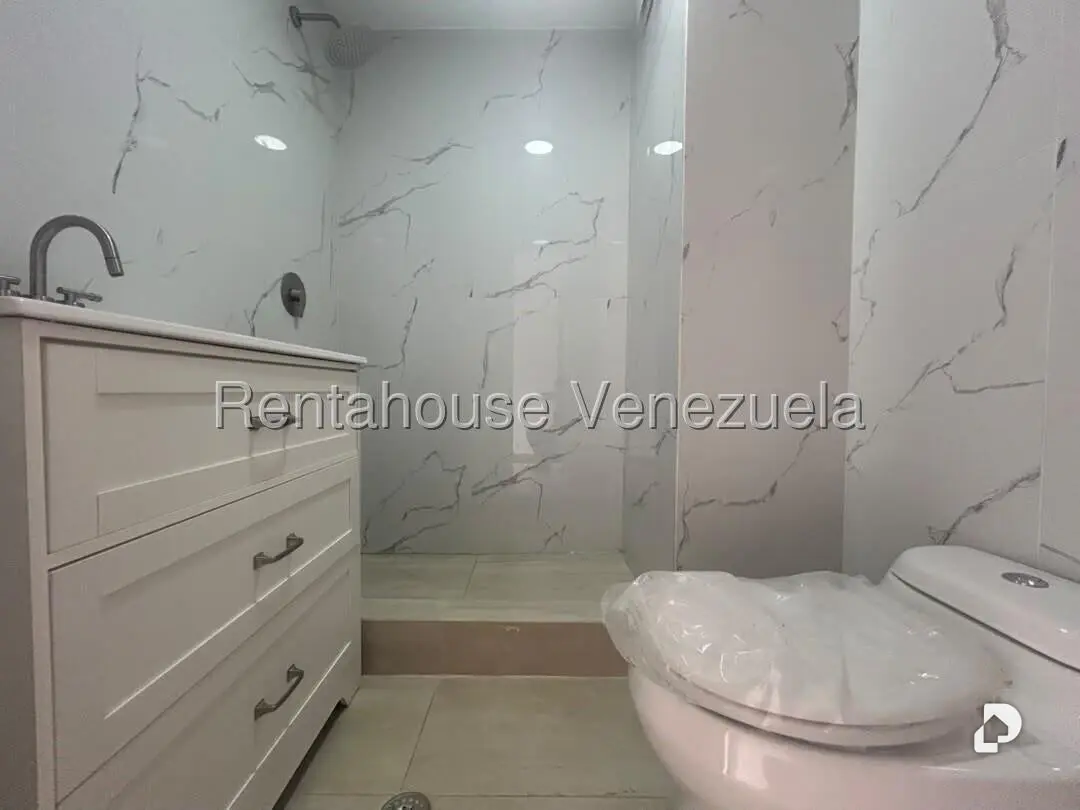 Apartamento en Los Dos Caminos, Caracas – 18