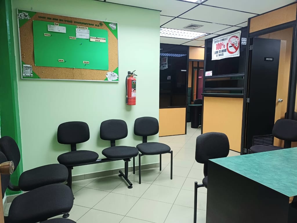 Office in Av. Los Leones, Barquisimeto - 1