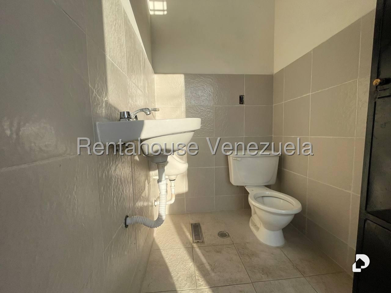 Local comercial en Almarriera, Cabudare – 12