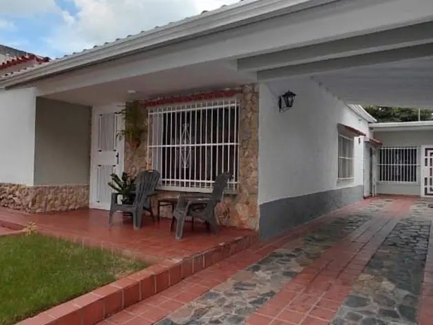 Casa en Parroquia Urbana San José, Valencia - 1