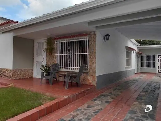 Casa en Parroquia Urbana San José, Valencia – 1