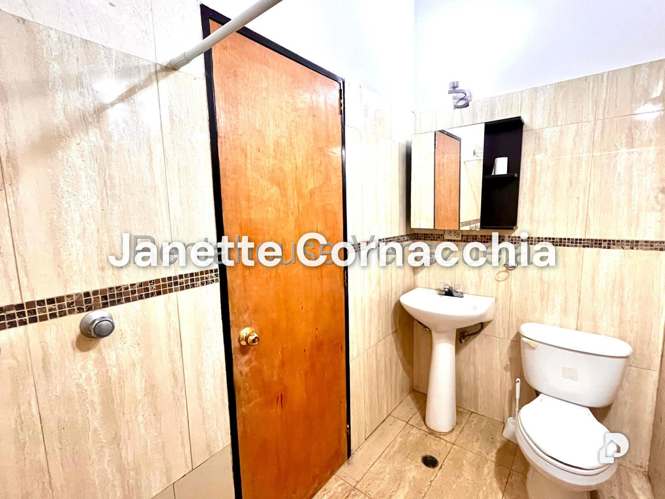 Apartamento en Colinas de La Tahona, Caracas