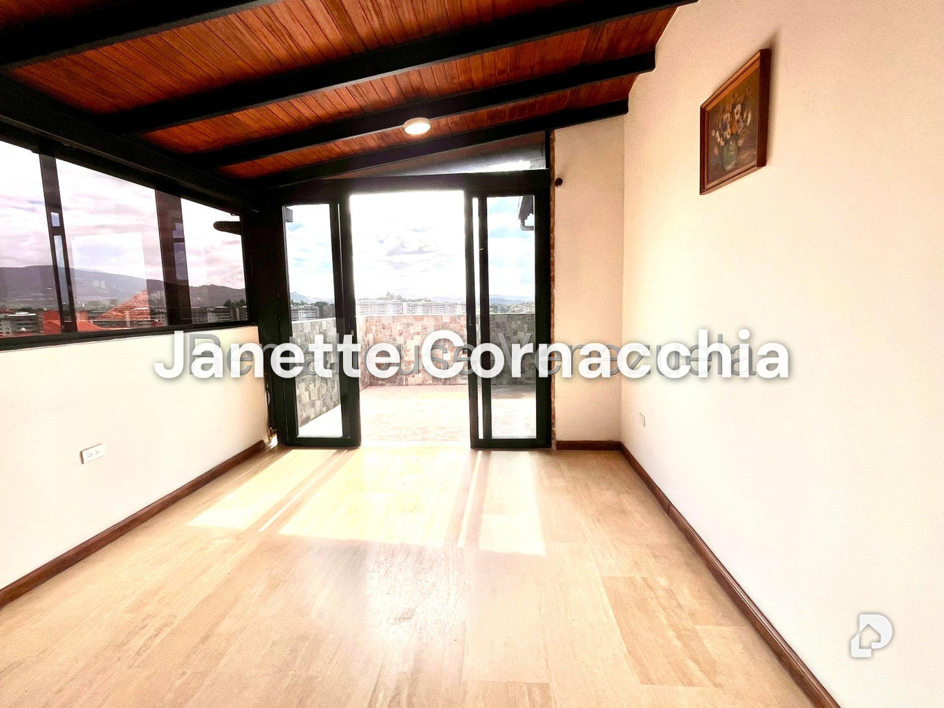 Apartamento en Colinas de La Tahona, Caracas