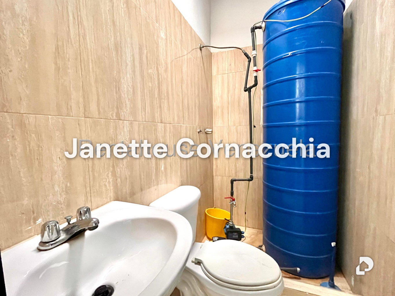 Apartamento en Colinas de La Tahona, Caracas