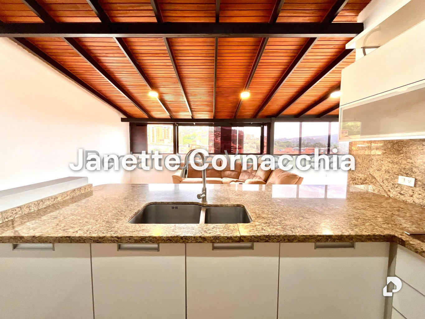 Apartamento en Colinas de La Tahona, Caracas