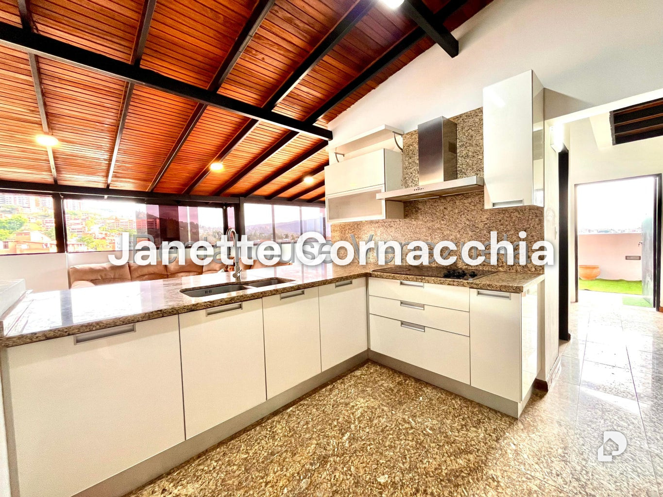 Apartamento en Colinas de La Tahona, Caracas