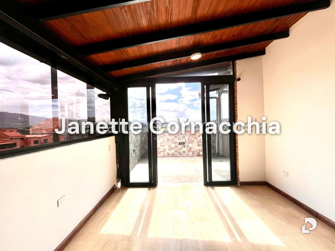 Apartamento en Colinas de La Tahona, Caracas