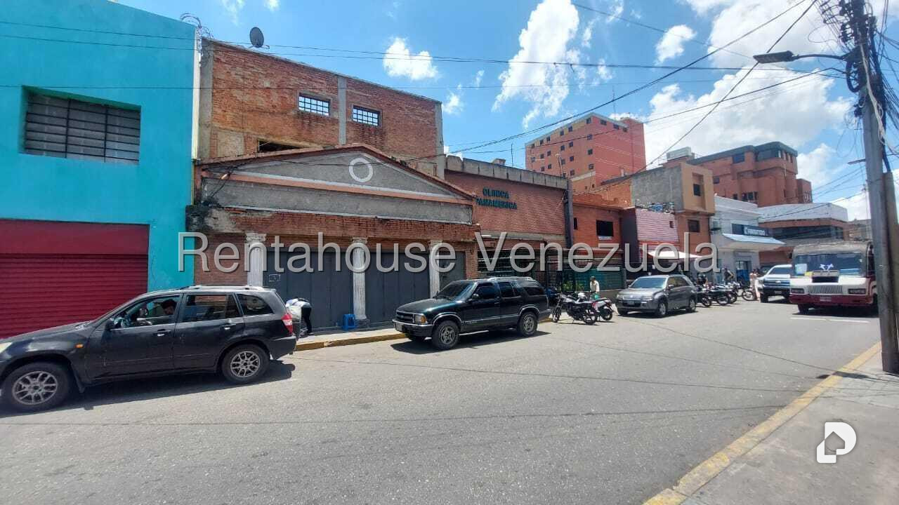 Local comercial en Catia, Caracas – 30