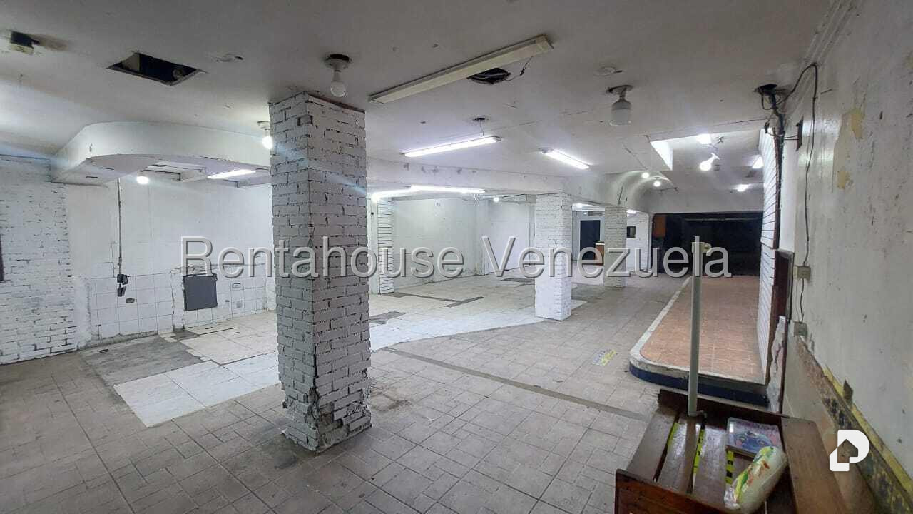 Local comercial en Catia, Caracas – 13