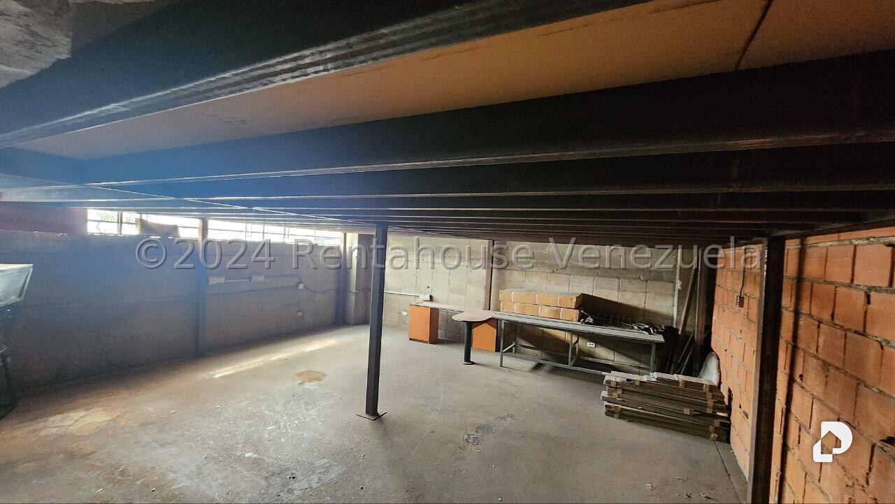 Warehouse in Prado de María, Caracas – 15