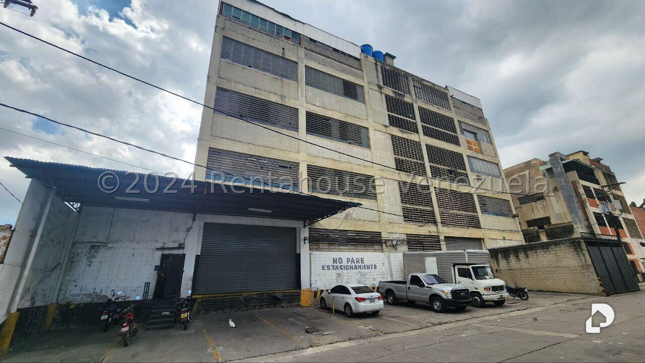 Warehouse in Prado de María, Caracas – 1
