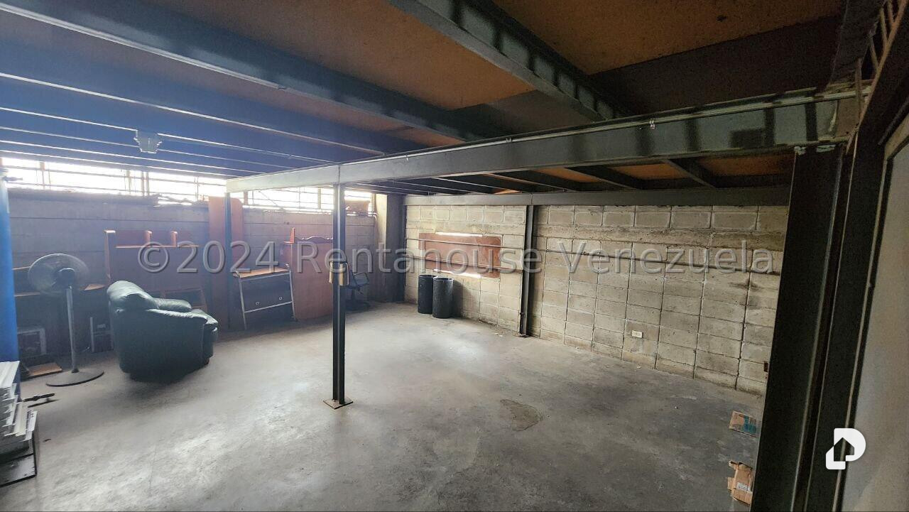 Warehouse in Prado de María, Caracas – 13