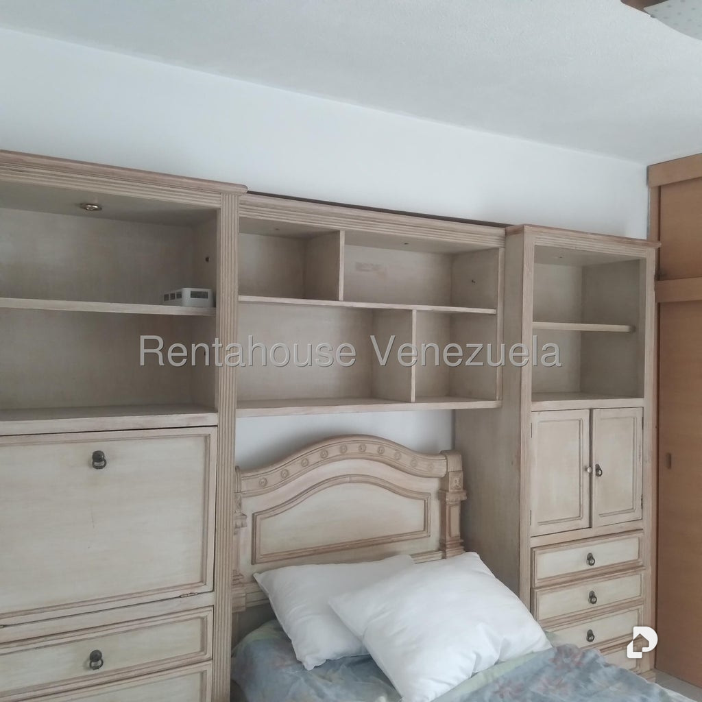 Apartment in La Boyera, Caracas – 11