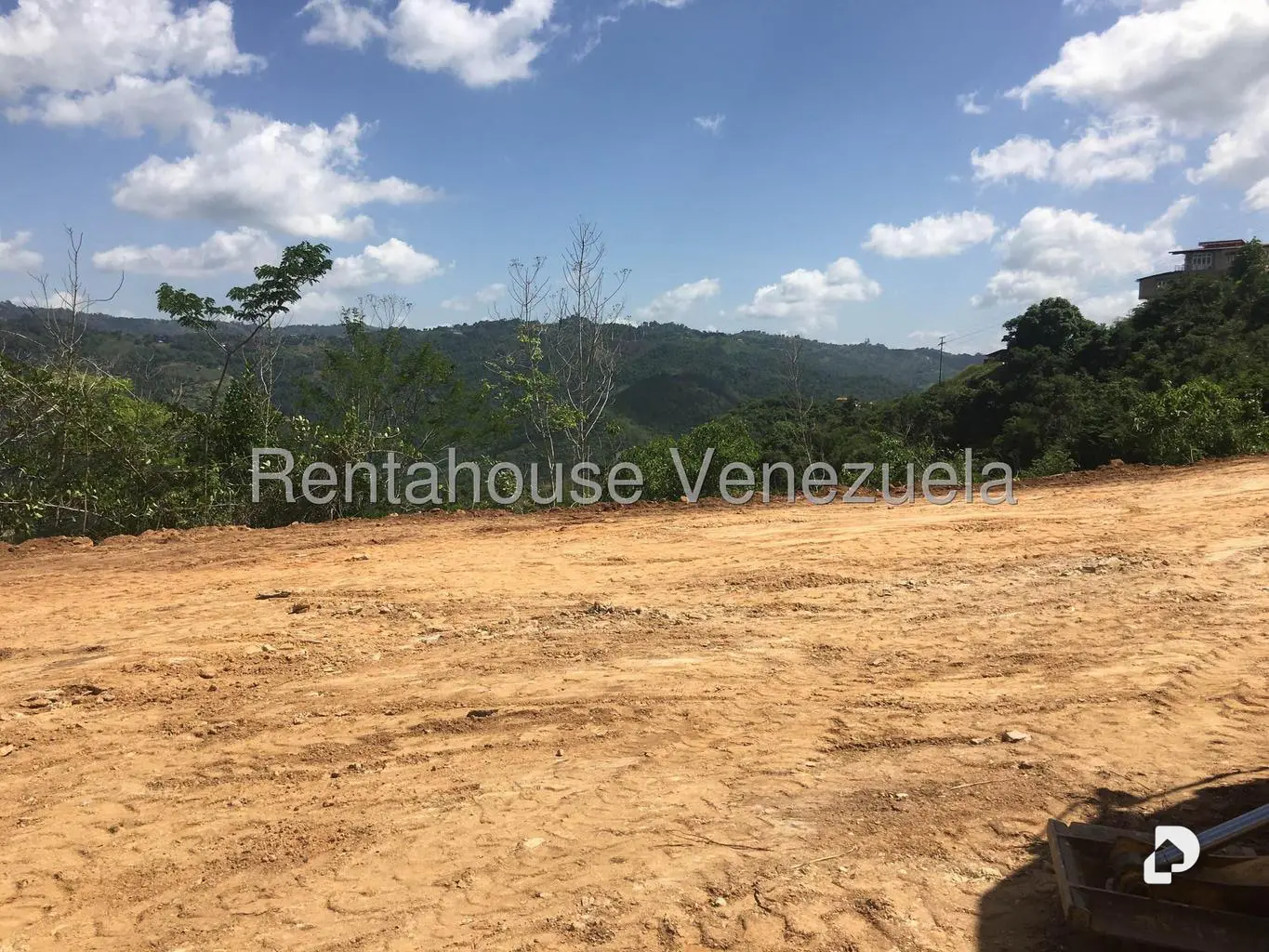 Terreno en Bosques de La Lagunita, Caracas – 6