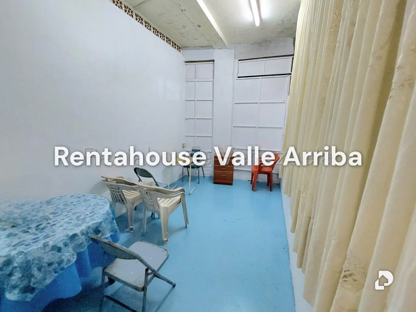 Local comercial en Bello Monte, Caracas – 22