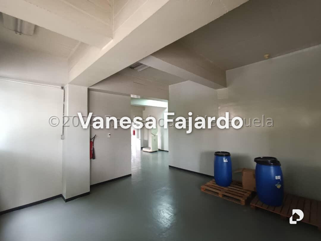 Building in La Urbina, Caracas – 26