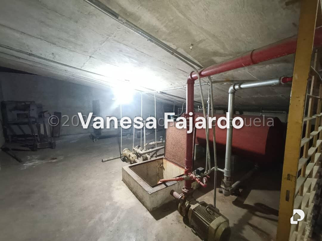Building in La Urbina, Caracas – 12
