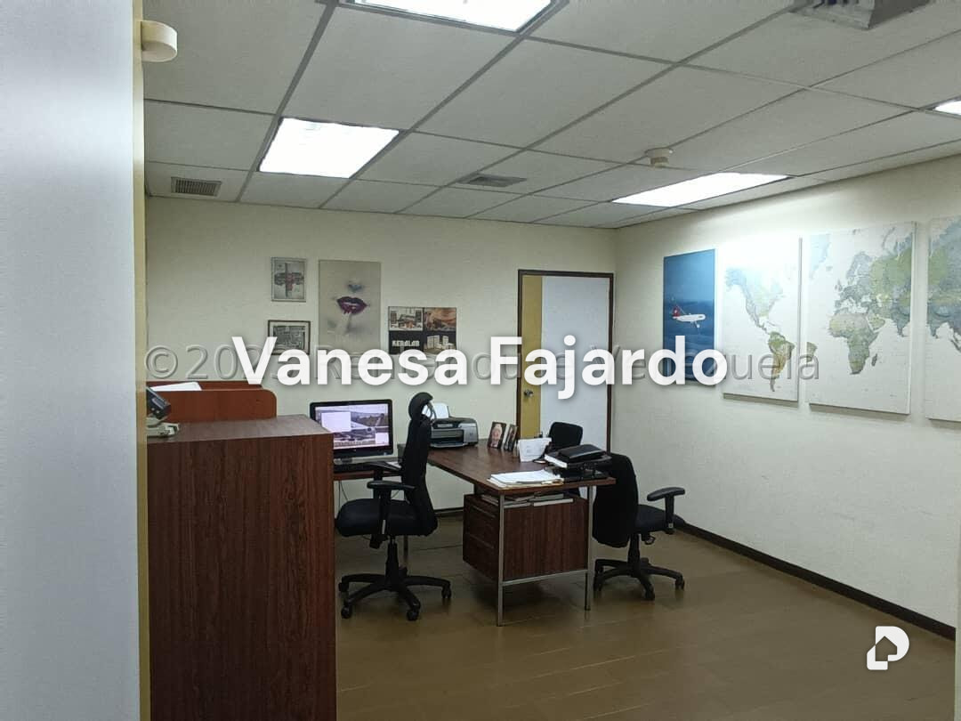 Building in La Urbina, Caracas – 23