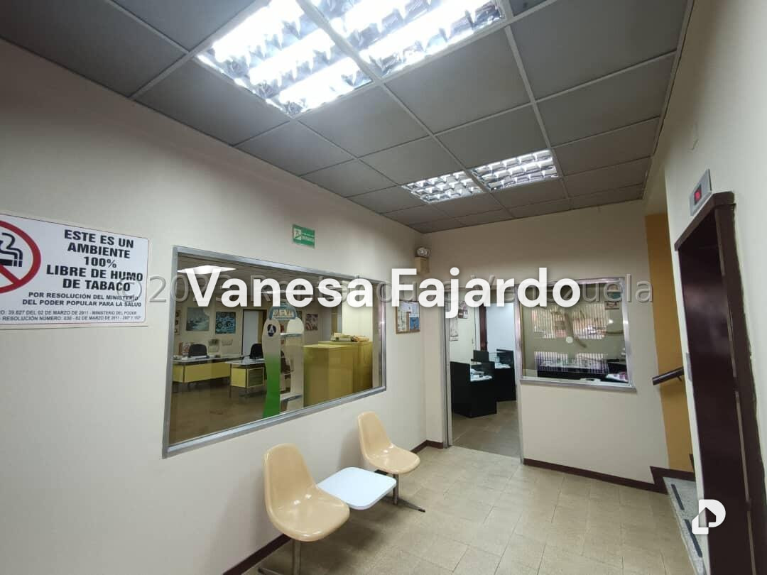Building in La Urbina, Caracas – 20