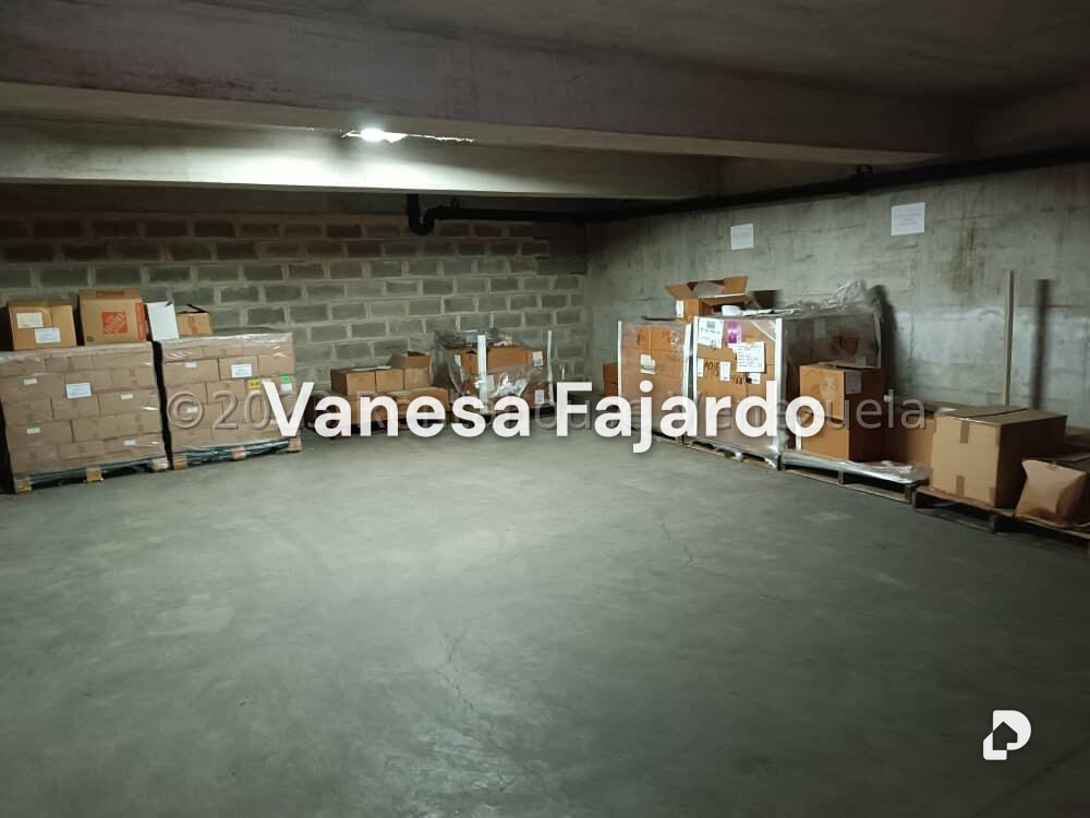 Building in La Urbina, Caracas – 9