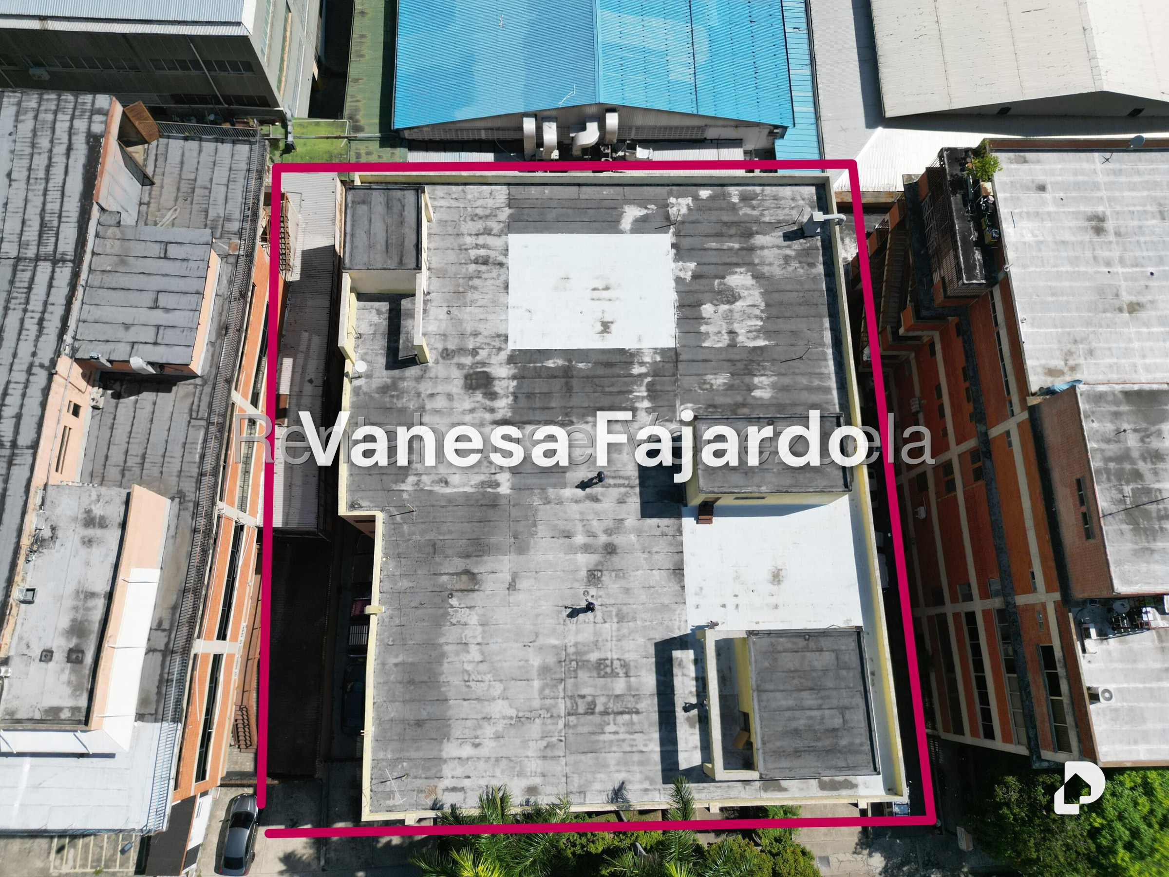 Building in La Urbina, Caracas – 3