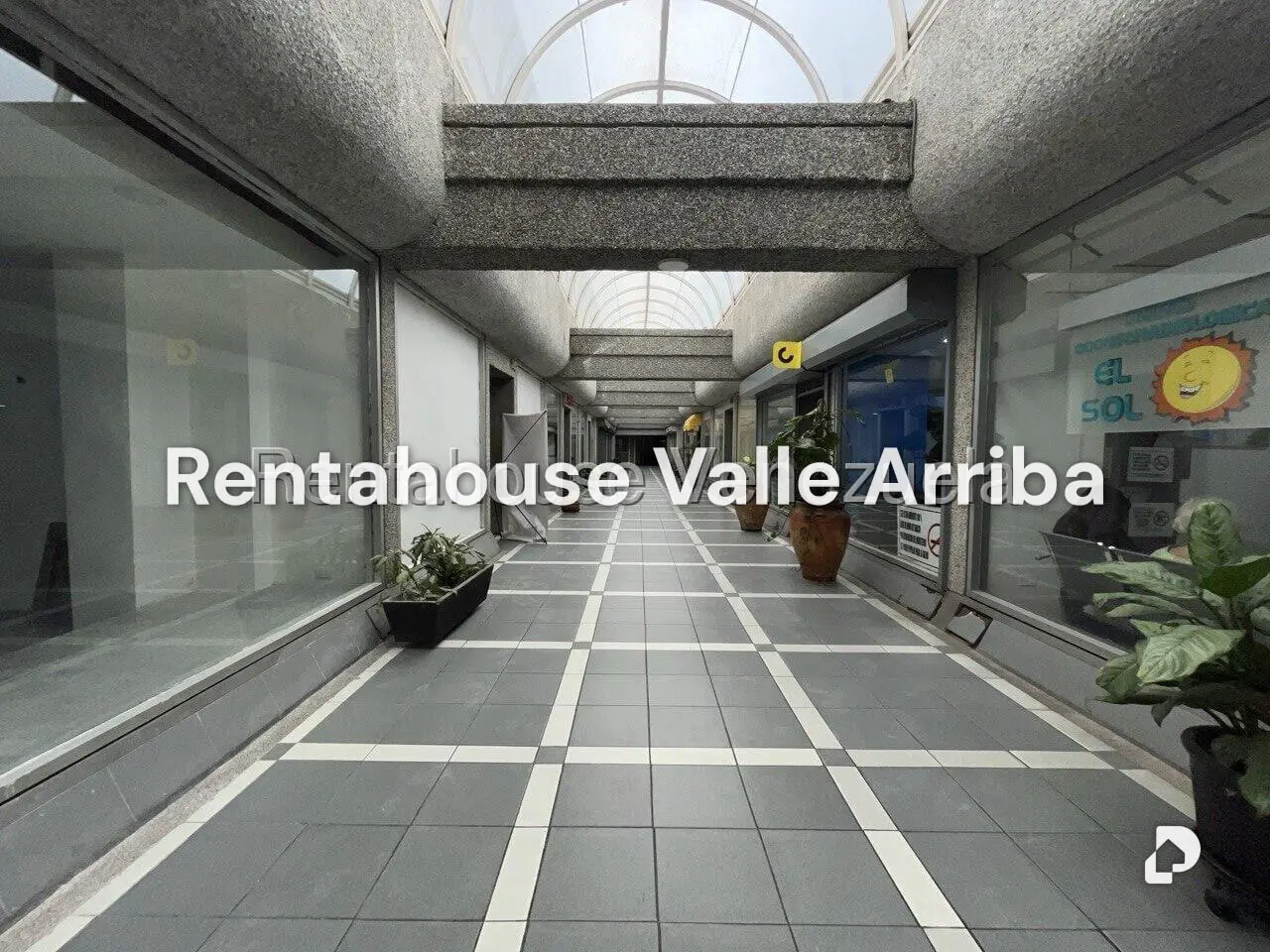 Local comercial en Santa Paula, Caracas – 14