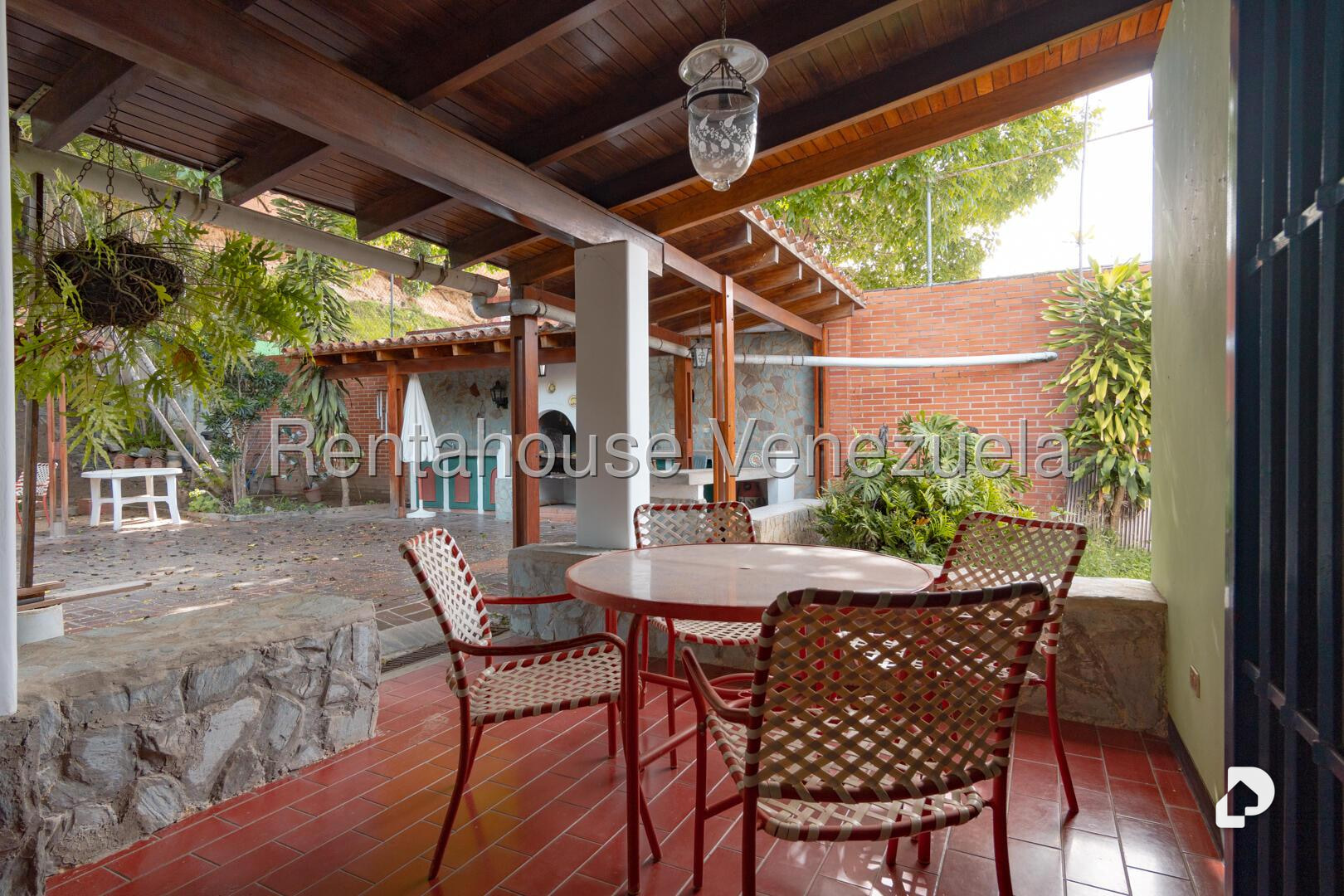 Casa en Prados del Este, Caracas – 10