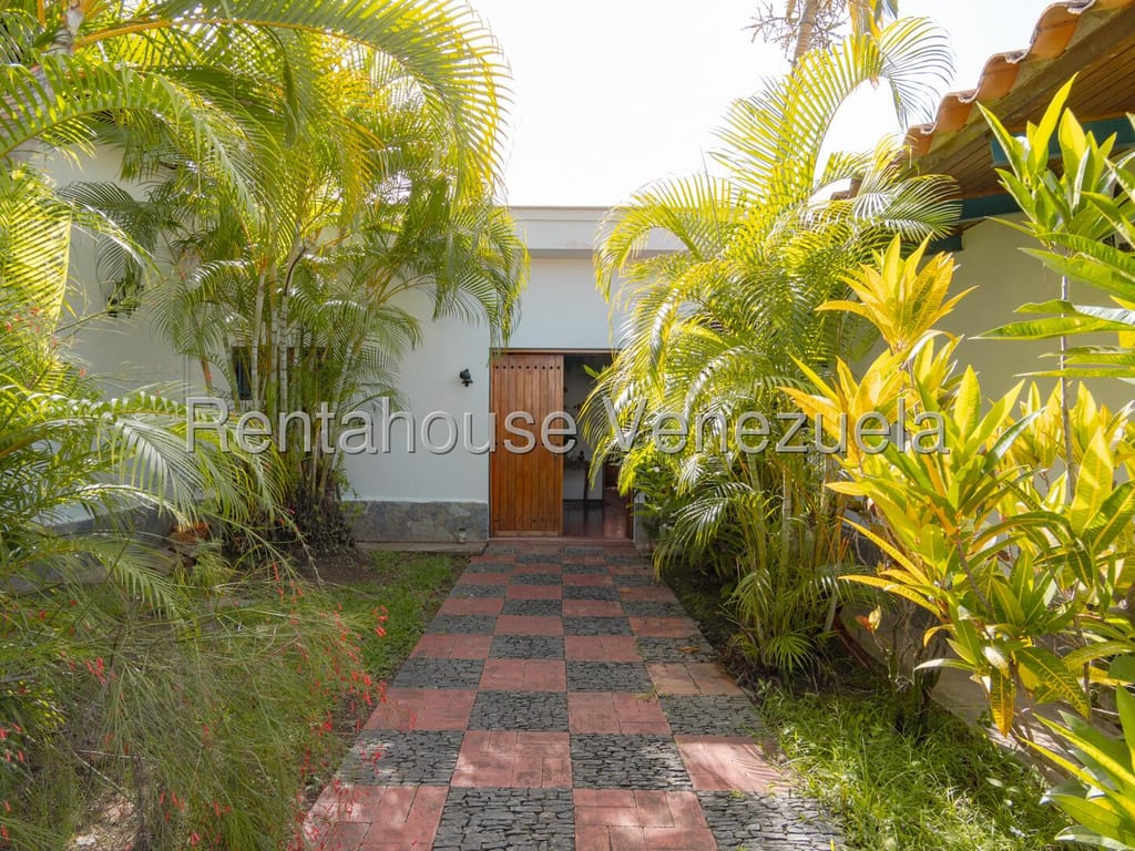 Casa en Prados del Este, Caracas - 1