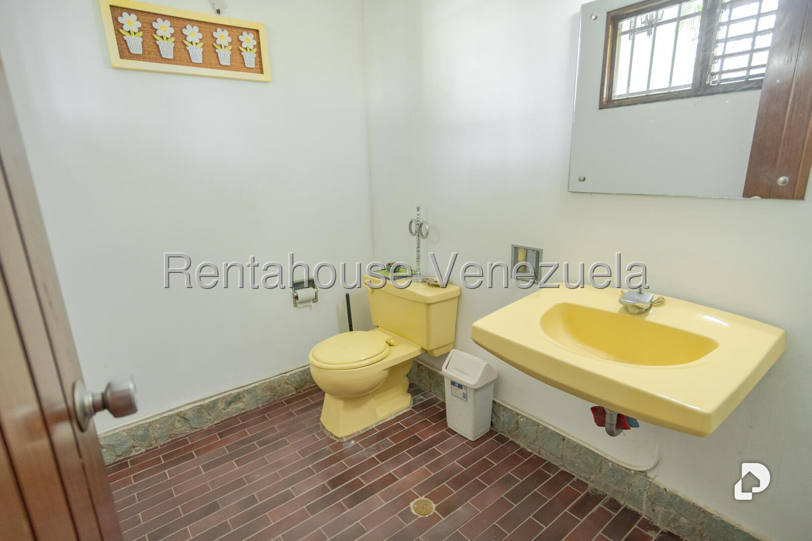 Casa en Prados del Este, Caracas – 13