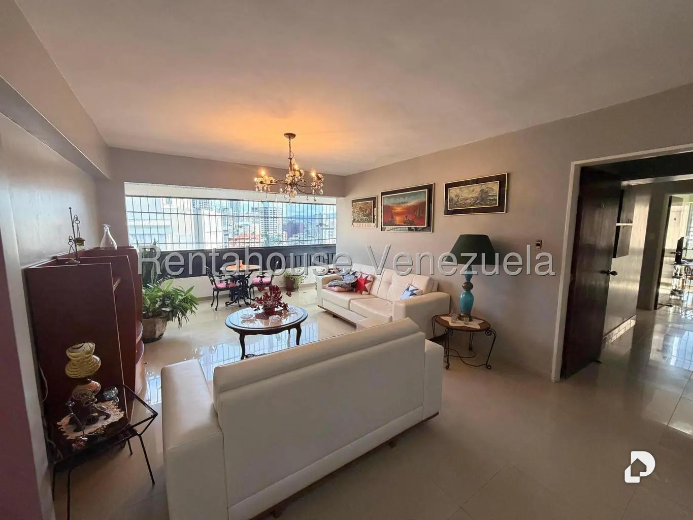 Apartamento en San Bernardino, Caracas – 11