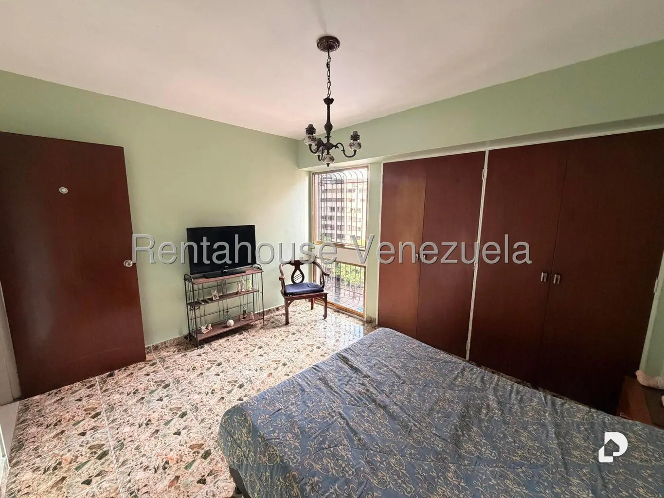 Apartamento en San Bernardino, Caracas – 33