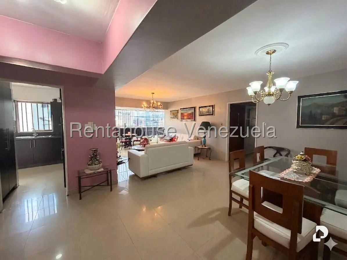 Apartamento en San Bernardino, Caracas – 8