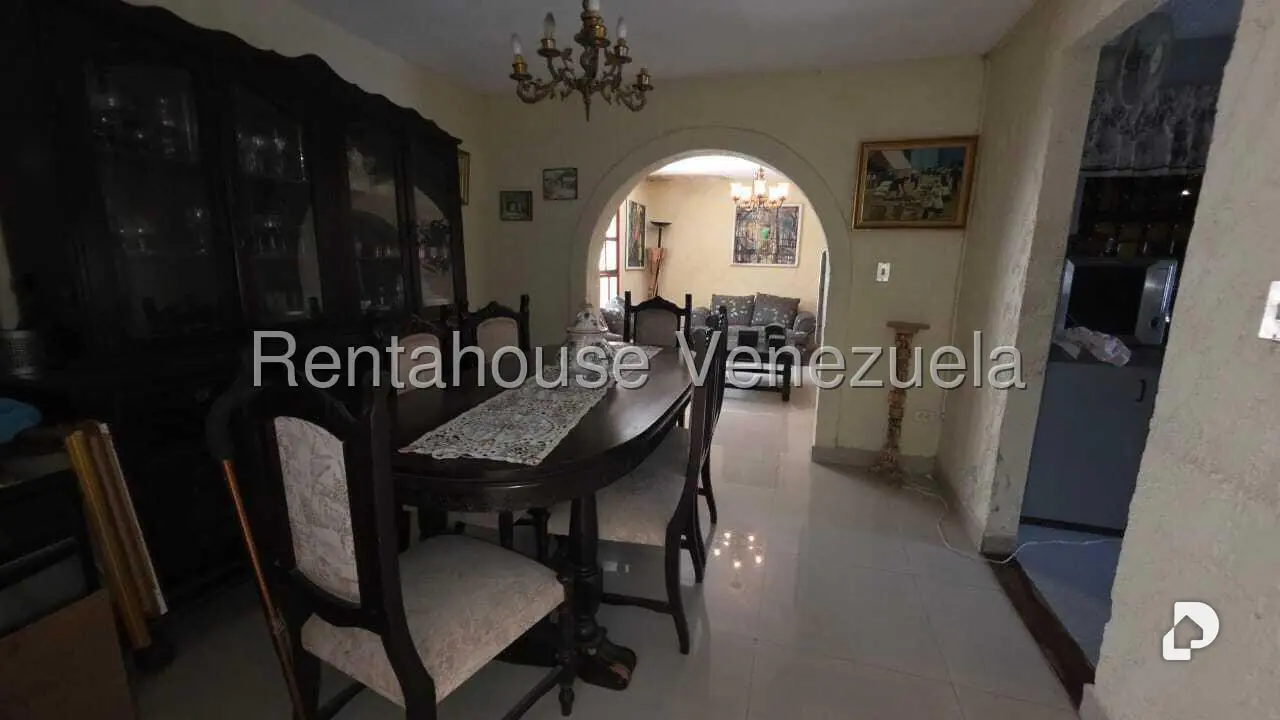 Casa en Macaracuay, Caracas – 13