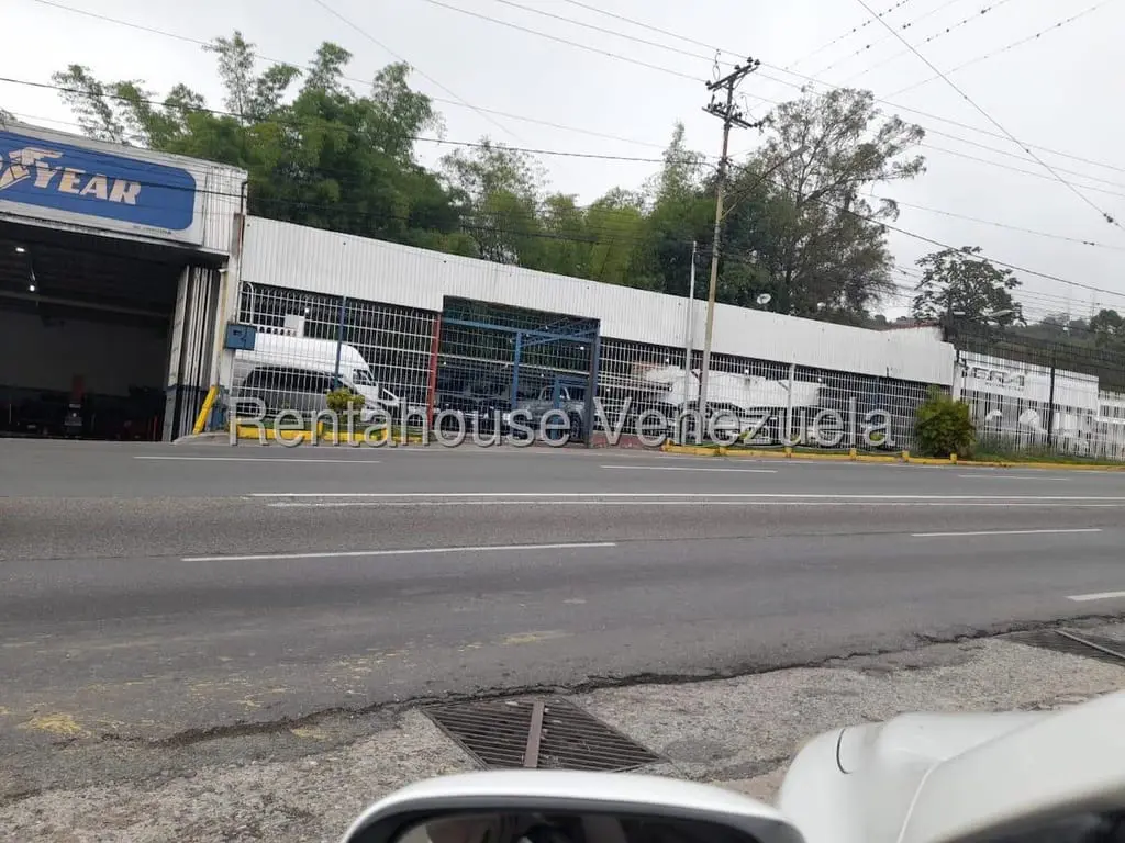 Local comercial en El Tambor, Los Teques - 1