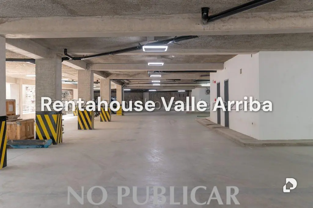 Apartamento en Altamira, Caracas – 16